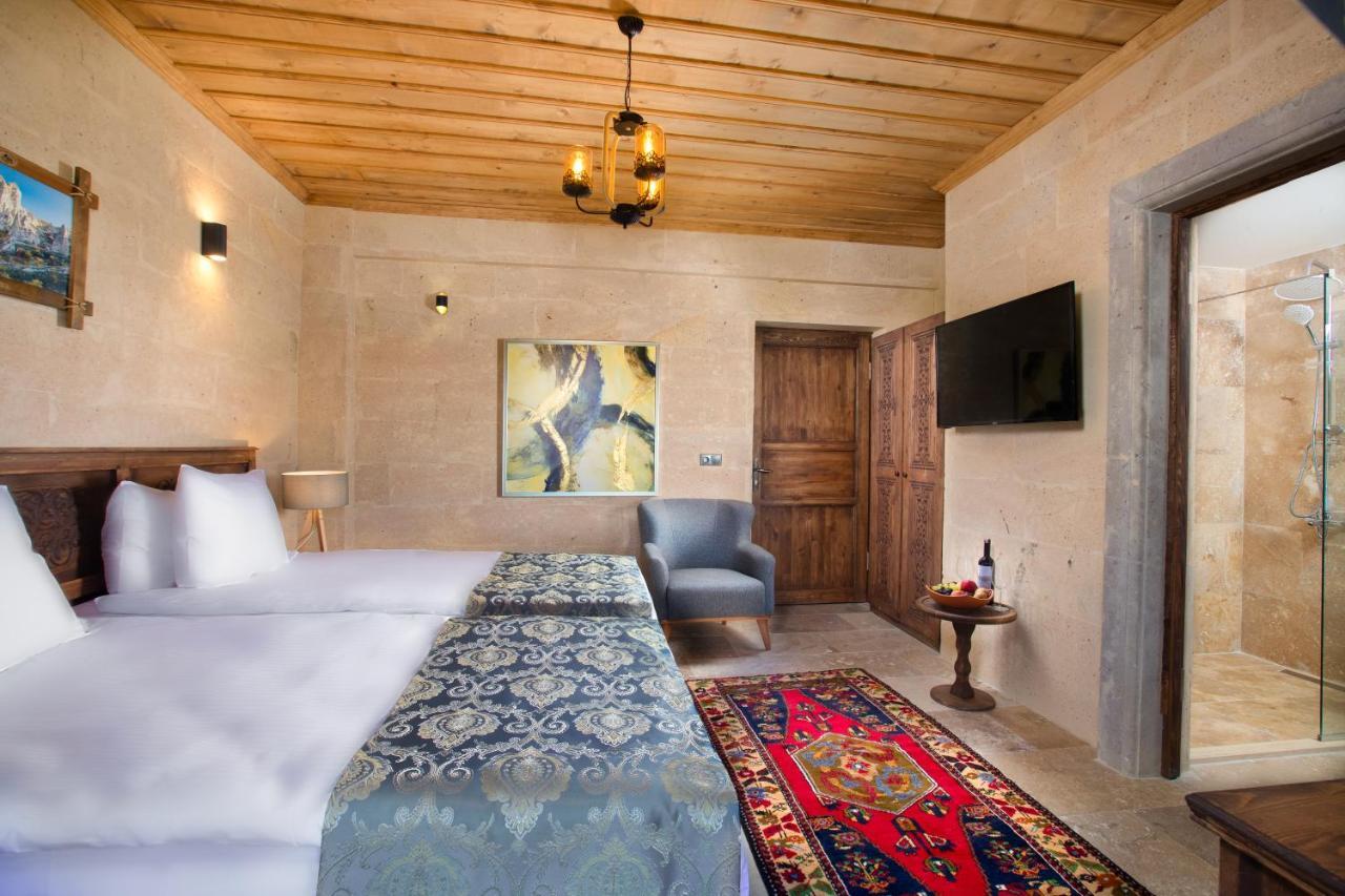 Cappadocia Pyramid Stone House Hotel Uchisar Exterior photo