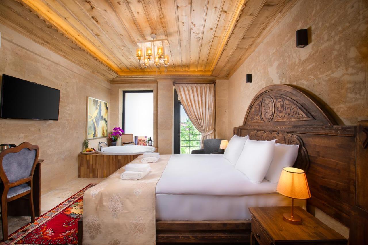 Cappadocia Pyramid Stone House Hotel Uchisar Exterior photo